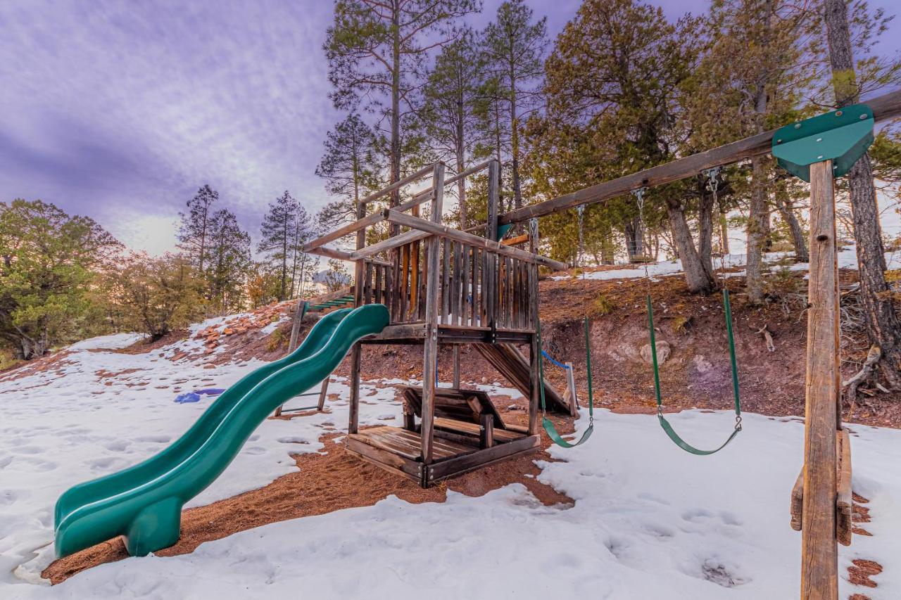 Cabin #4 The Wolves Den - Pet Friendly- Sleeps 6 - Playground & Game Room Payson Exteriör bild